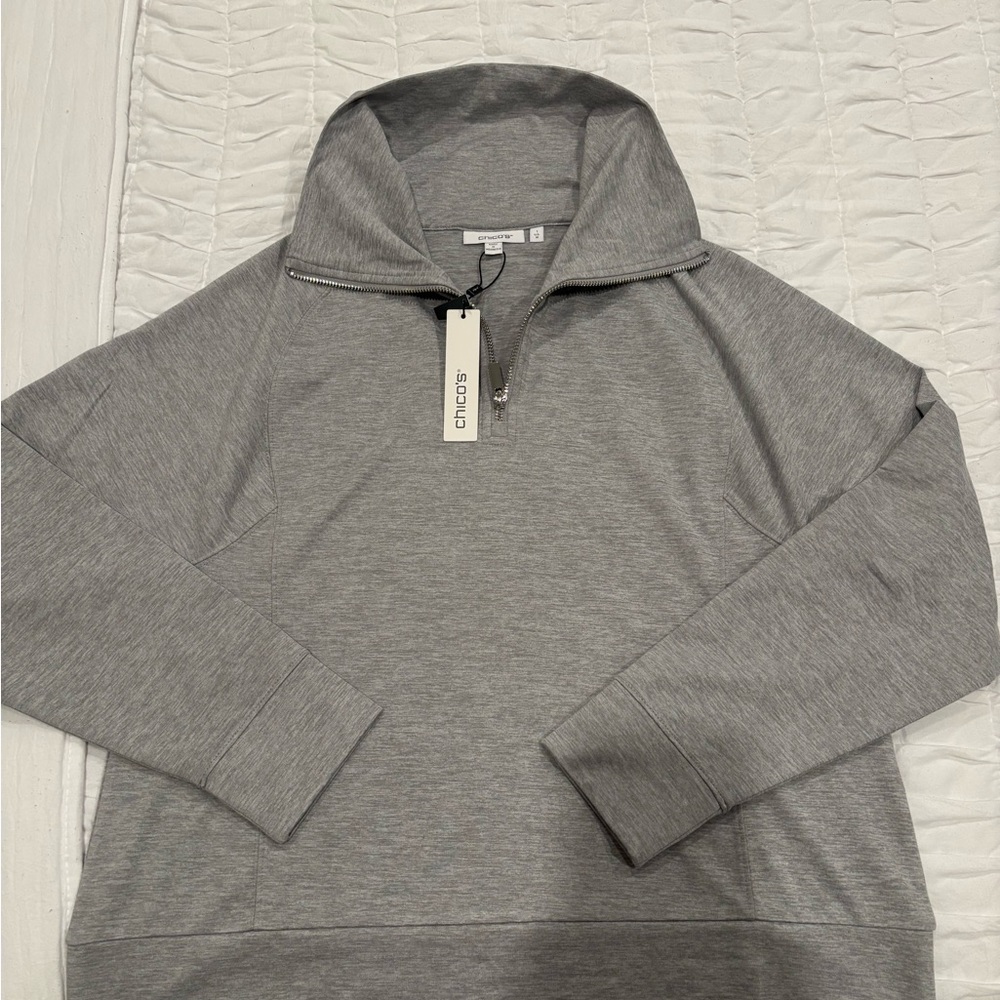 Chico's Women’s Quarter Gray Zip Top
NWT - Chico’s Sz 1